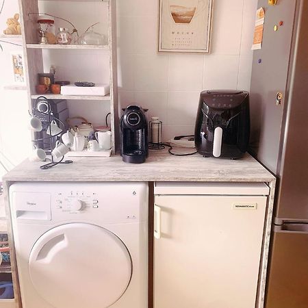 Apartamento Com Boa Localizacao E Conforto Повоу-де-Санта-Ірія Екстер'єр фото